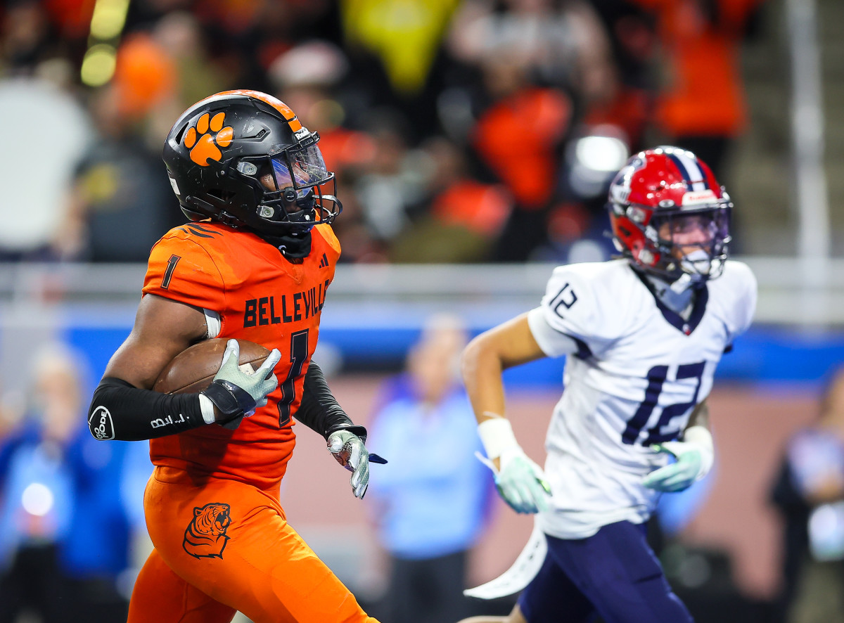 Belleville vs Southfield A&T 11-26 Mariusz Nowak66